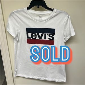 Brand New Levi’s Tee